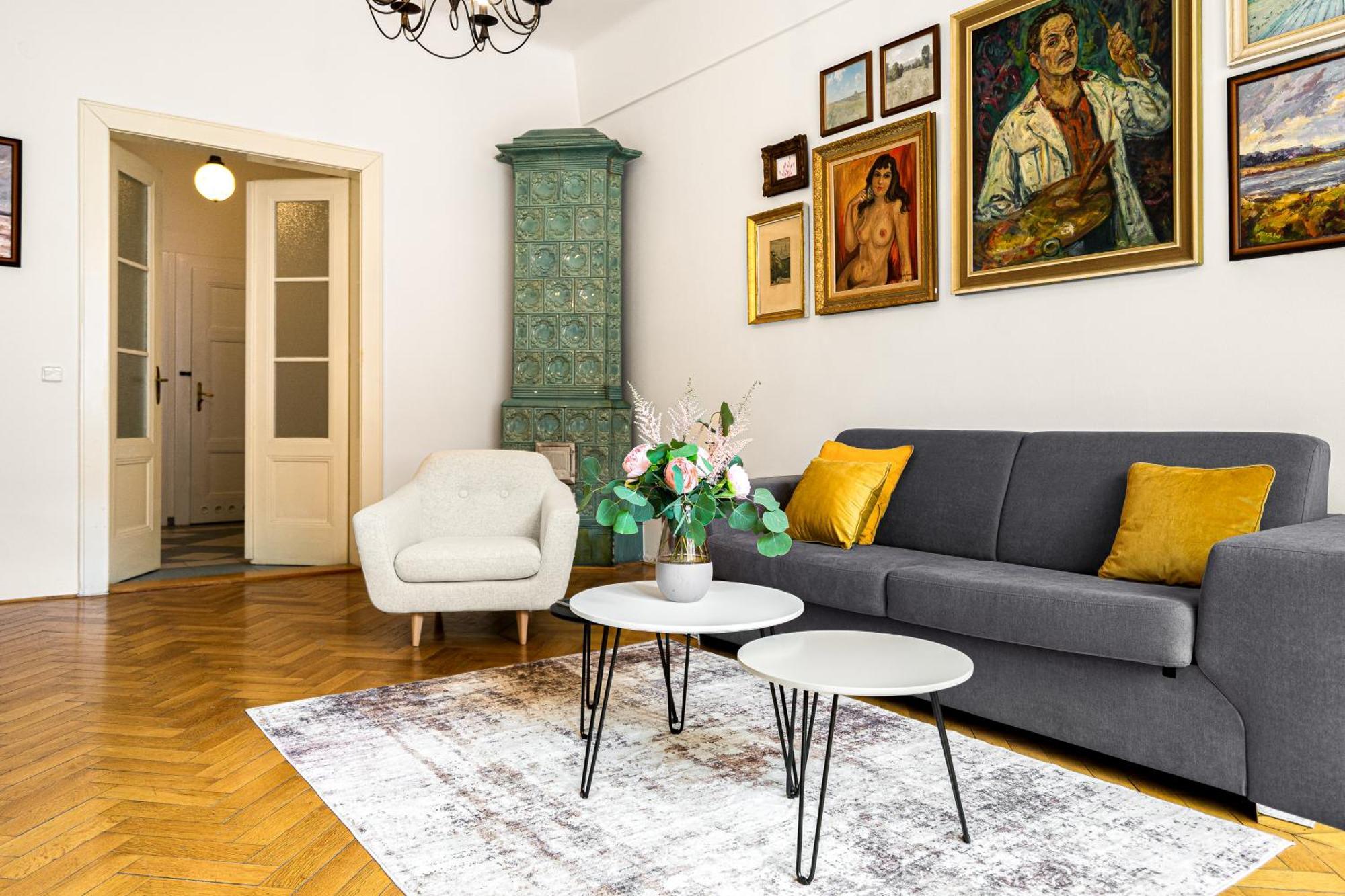 Days - Charming 1bdr - Old Town - Workspace Apartment Prag