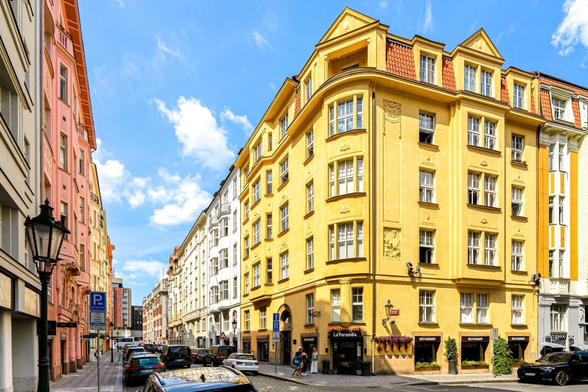 Apartment Days - Charming 1bdr - Old Town - Workspace *